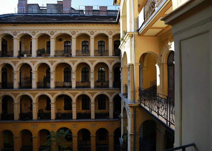 Budapestayz - Raday Rooms
